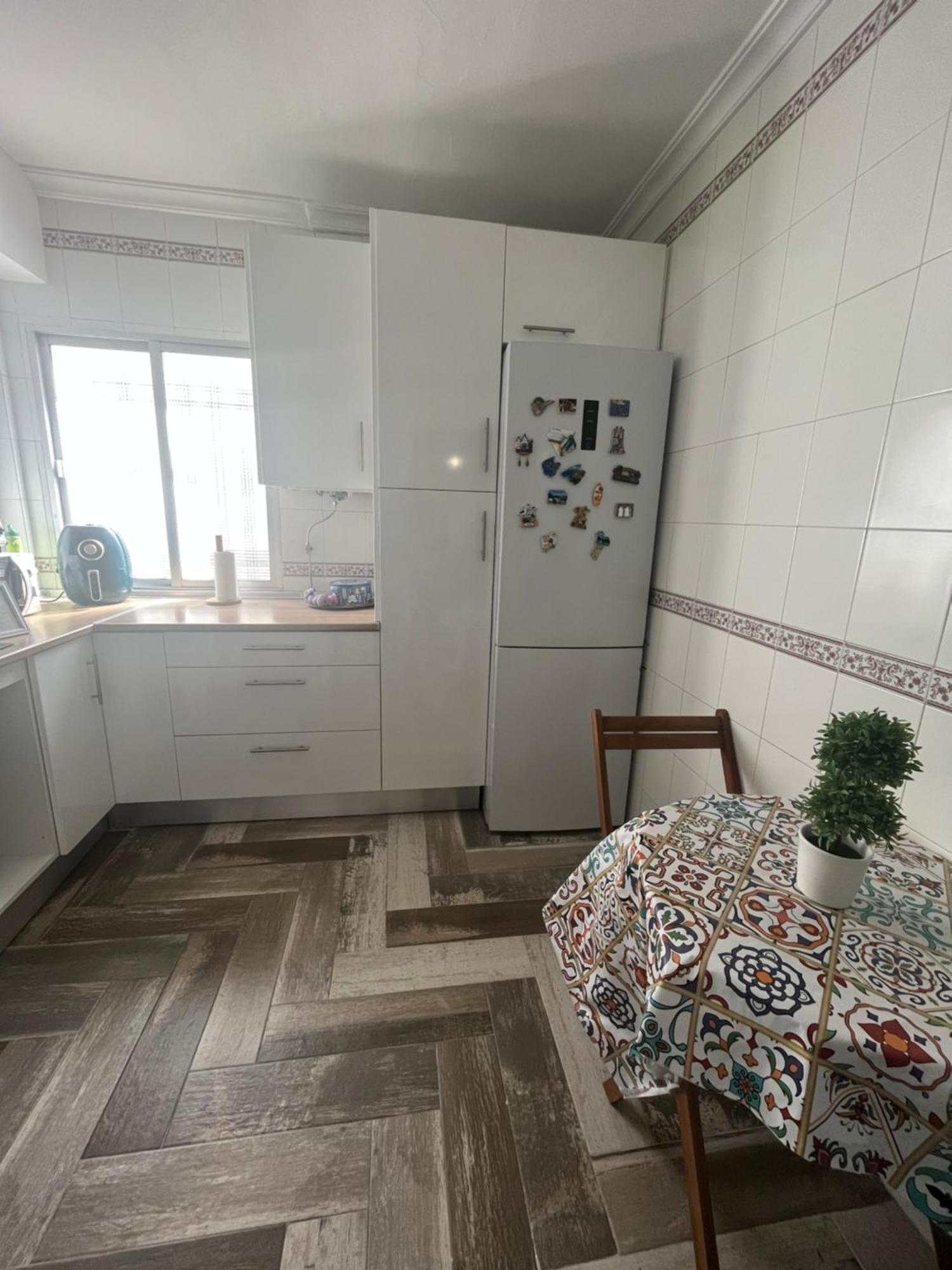 Lovely Rooms En Piso Compartido Sevilla Exteriör bild